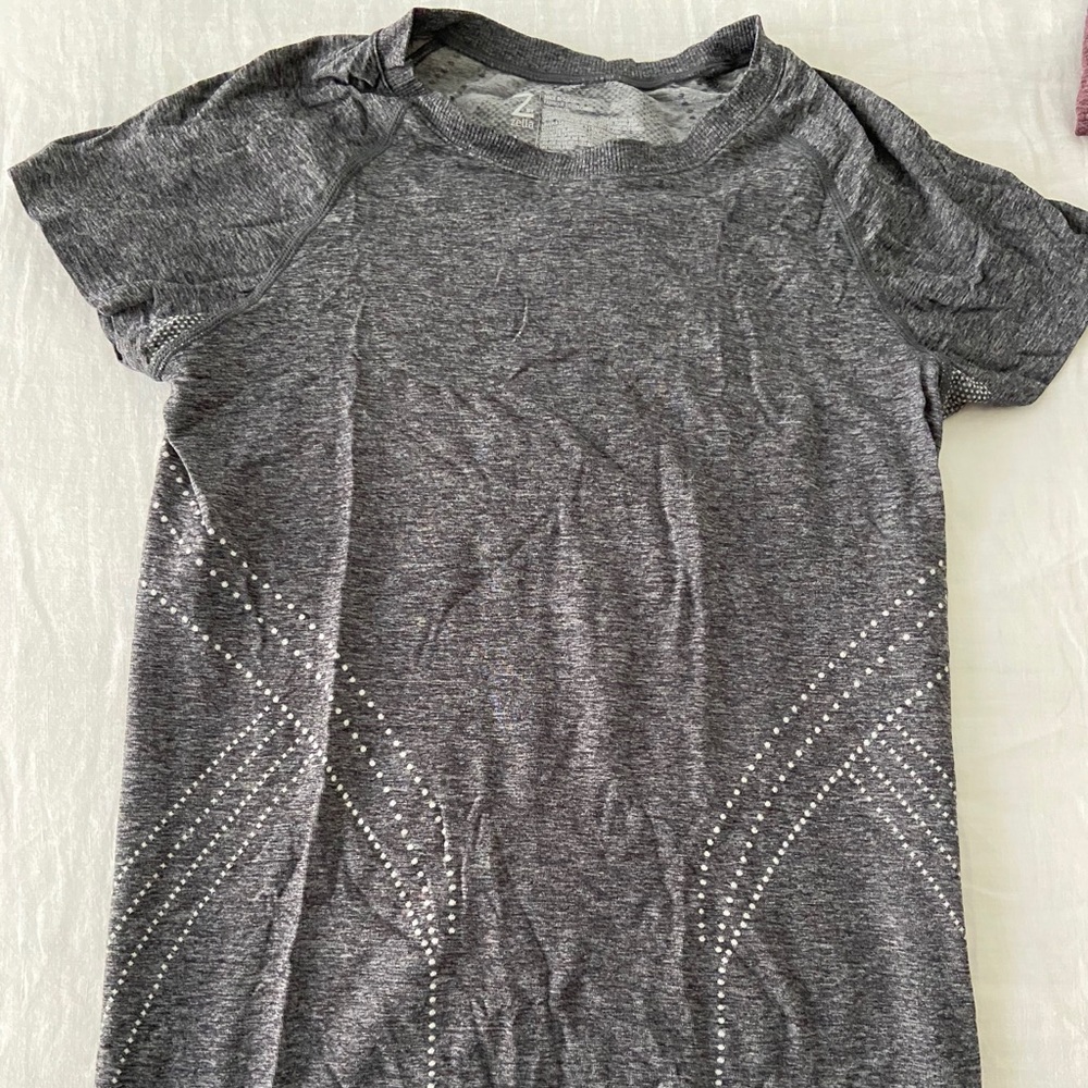 Zella Gray Workout Top Size M